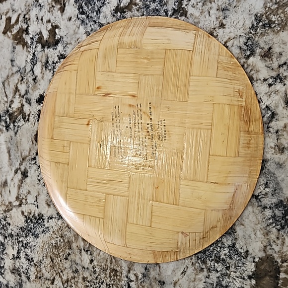 2/$10 Vintage Chinese bamboo plate - Picture 2 of 3